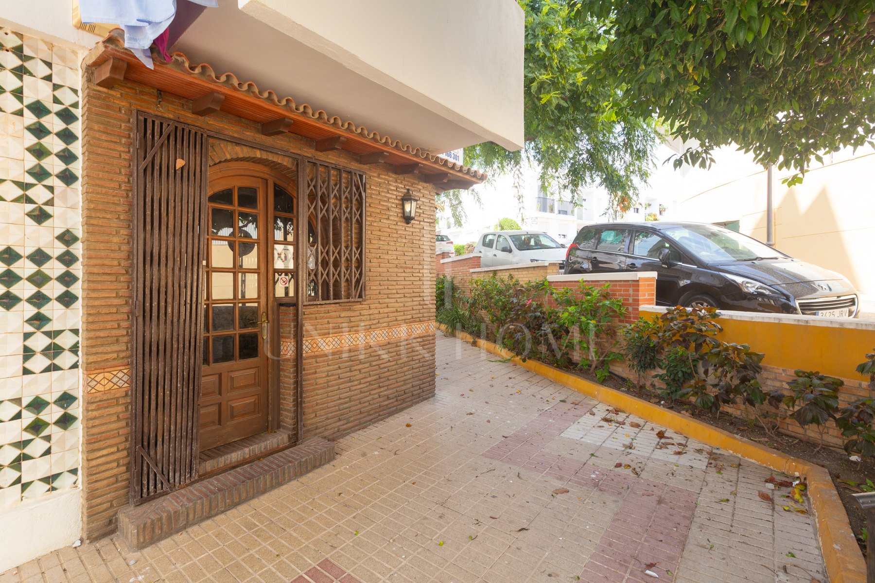 Local in Port of Estepona