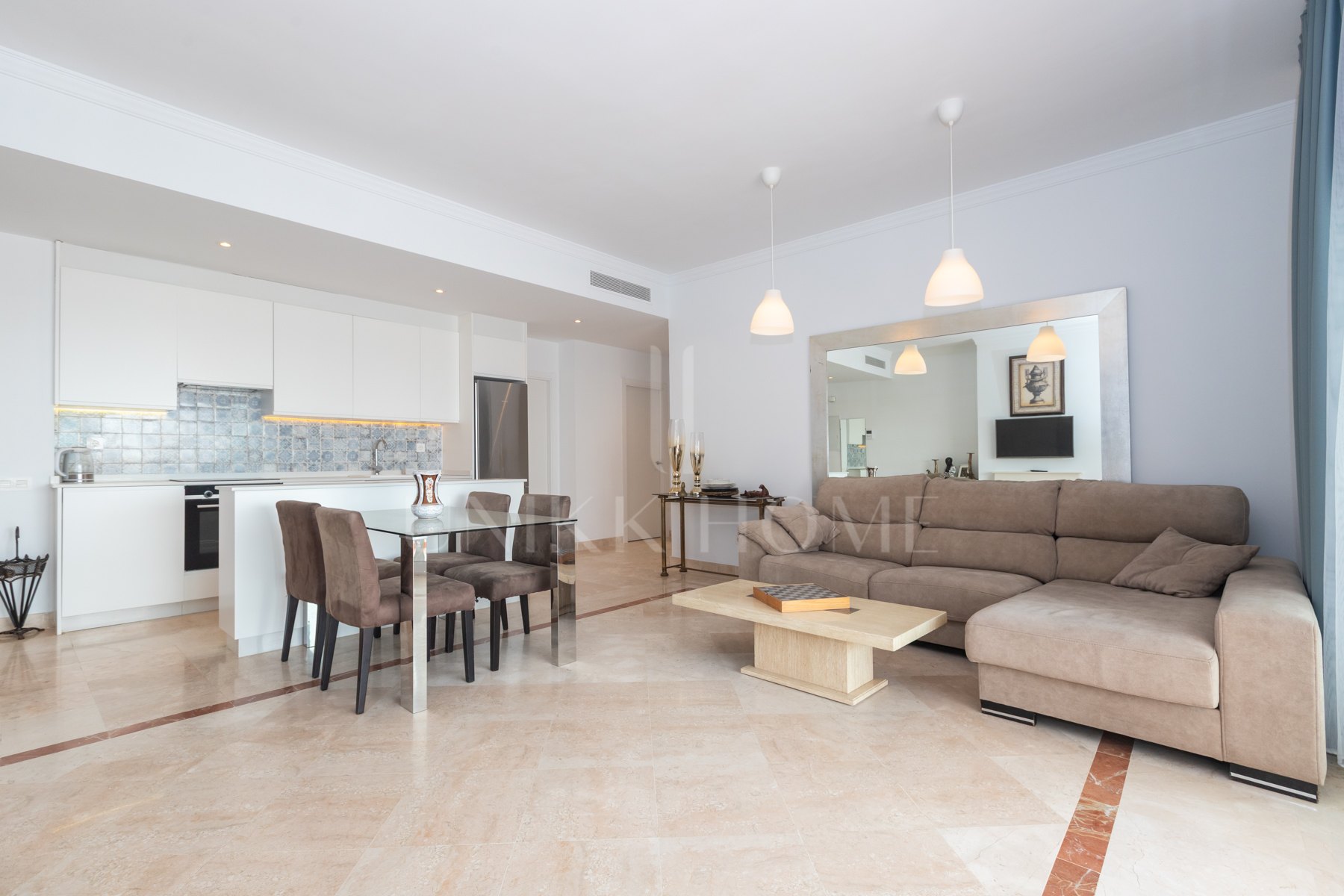 Apartment in Benahavis, Paraíso Pueblo