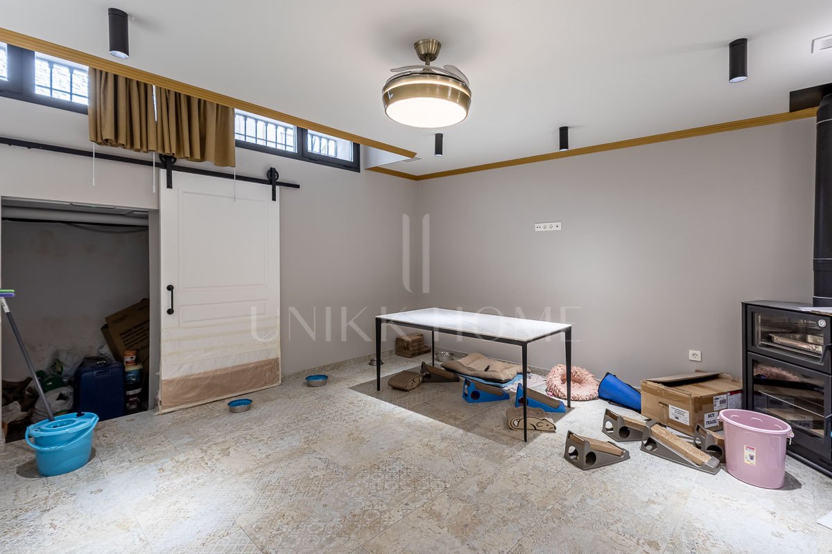 Exclusive newly built home in the heart of Granada