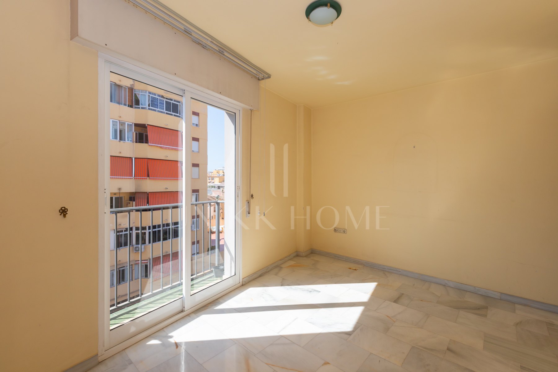 Luminoso piso exterior de 90 m² con orientación sur en Fuengirola