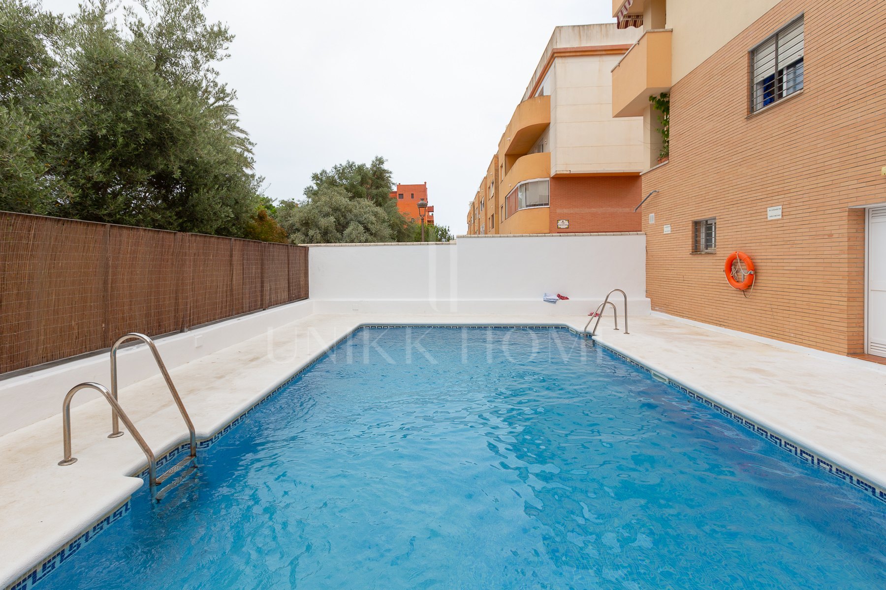 Spacious 3-bedroom home in Huerta Nueva, Estepona.