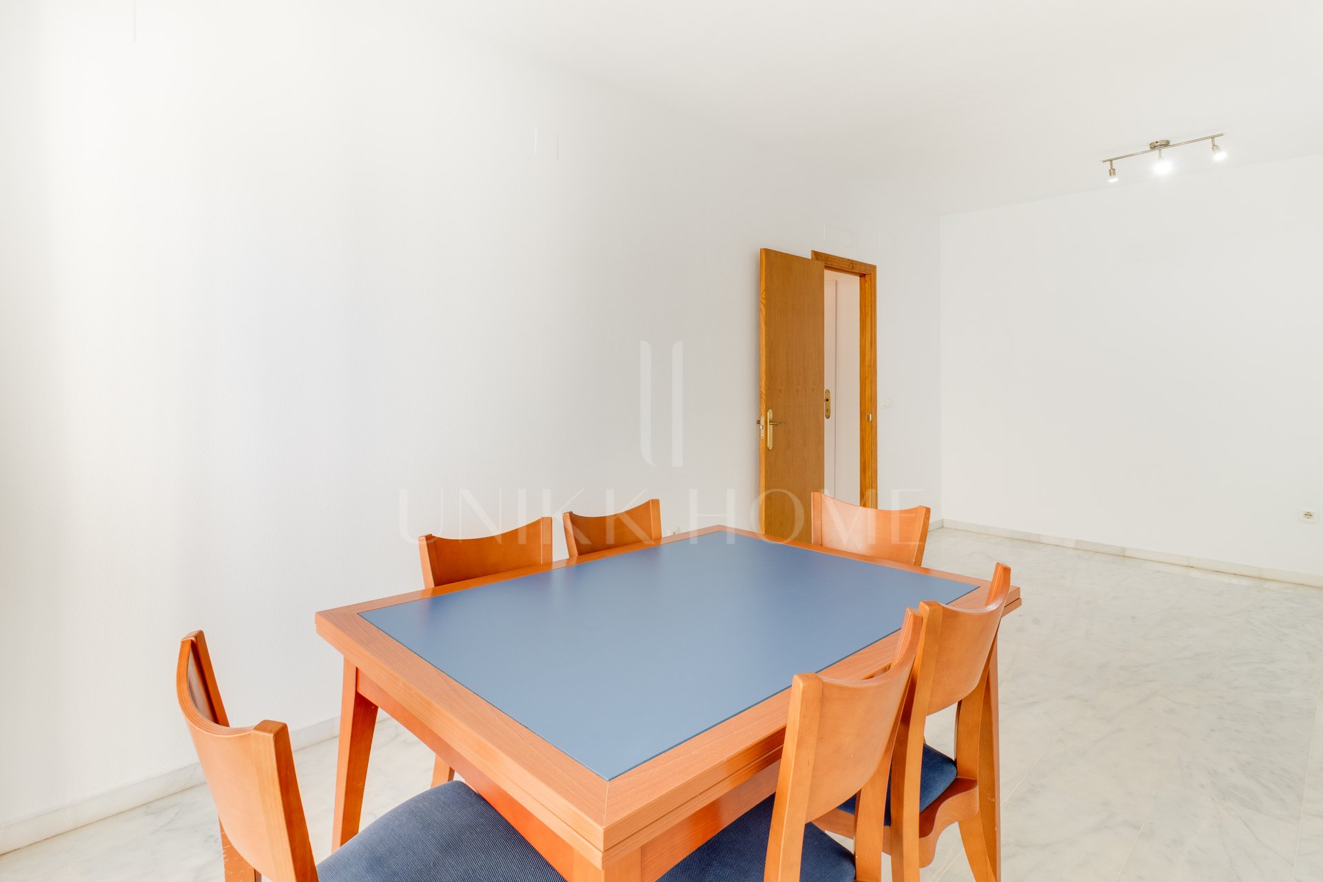 Apartamento en Calle Cristóbal Ruiz Méndez, Estepona