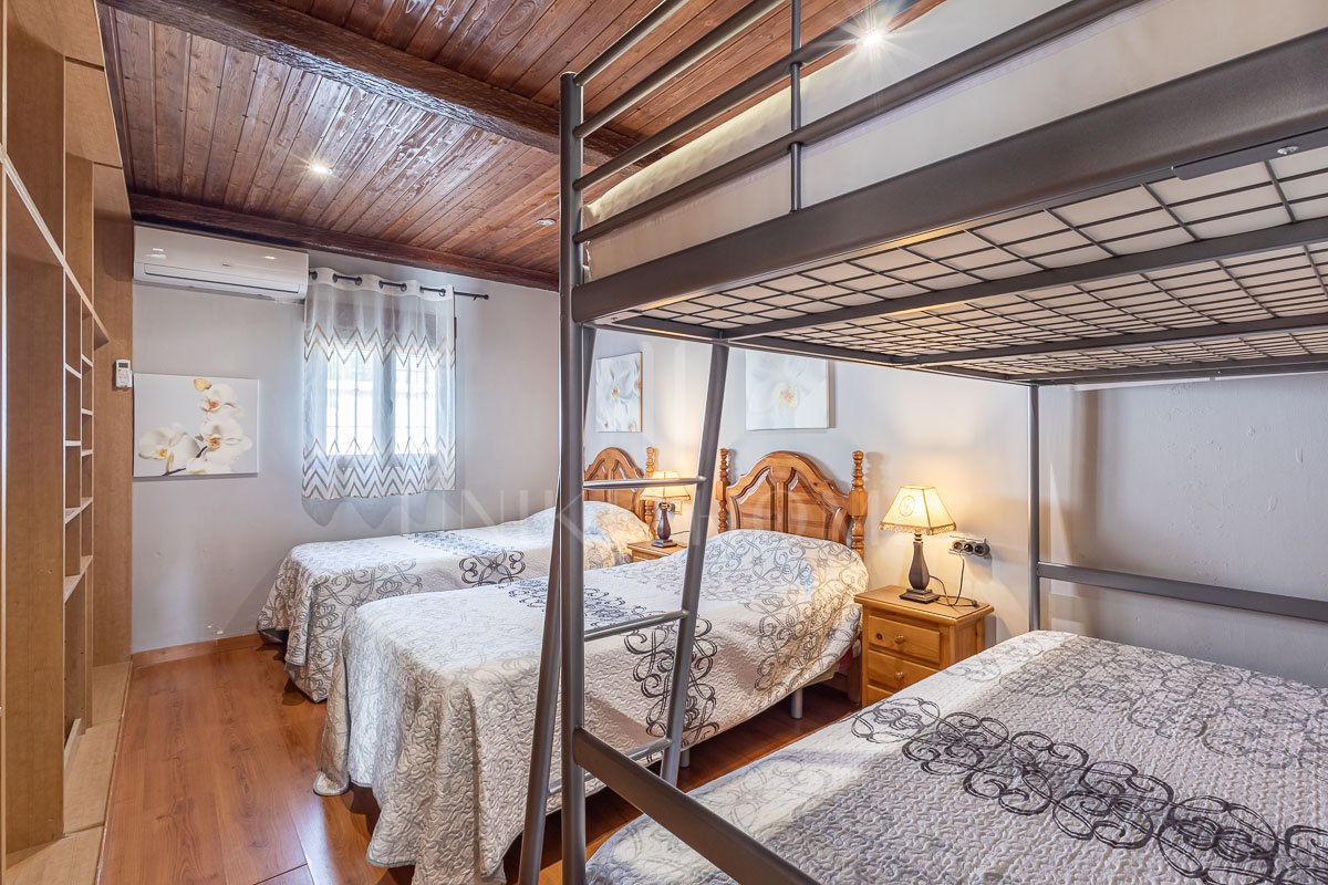 Rural house in operation in Capacena