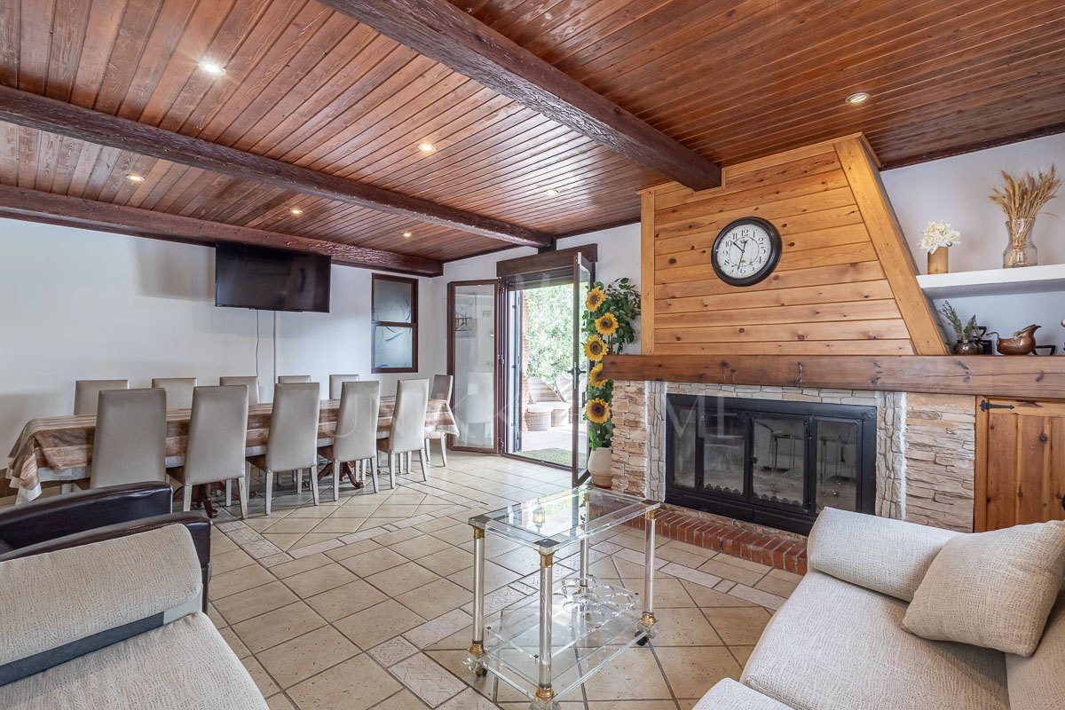 Rural house in operation in Capacena