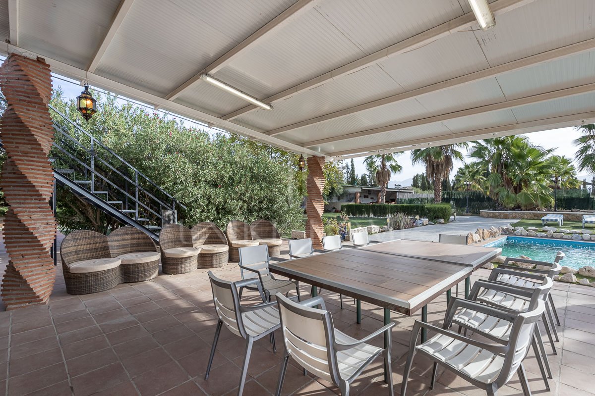 Rural house in operation in Capacena