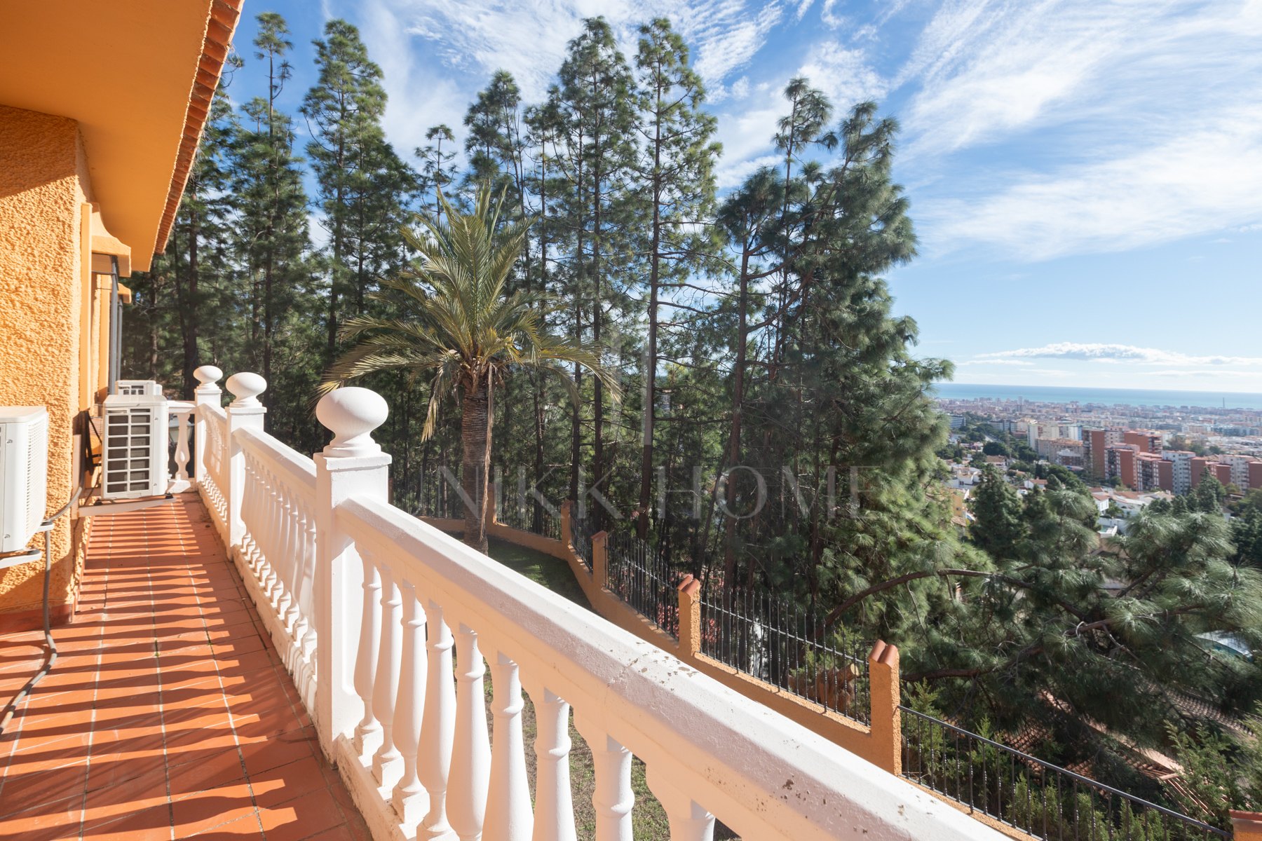 Chalet independiente en El Atabal con vistas al mar