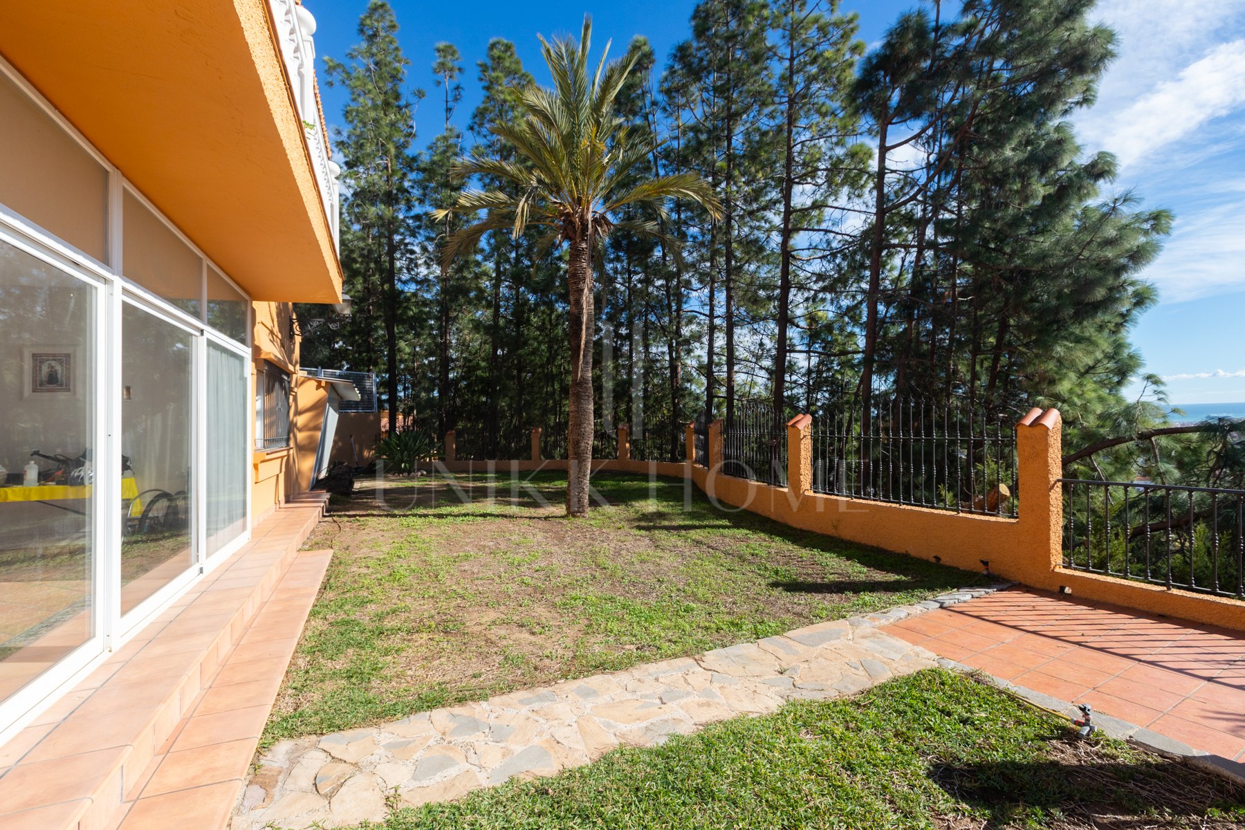 Chalet independiente en El Atabal con vistas al mar