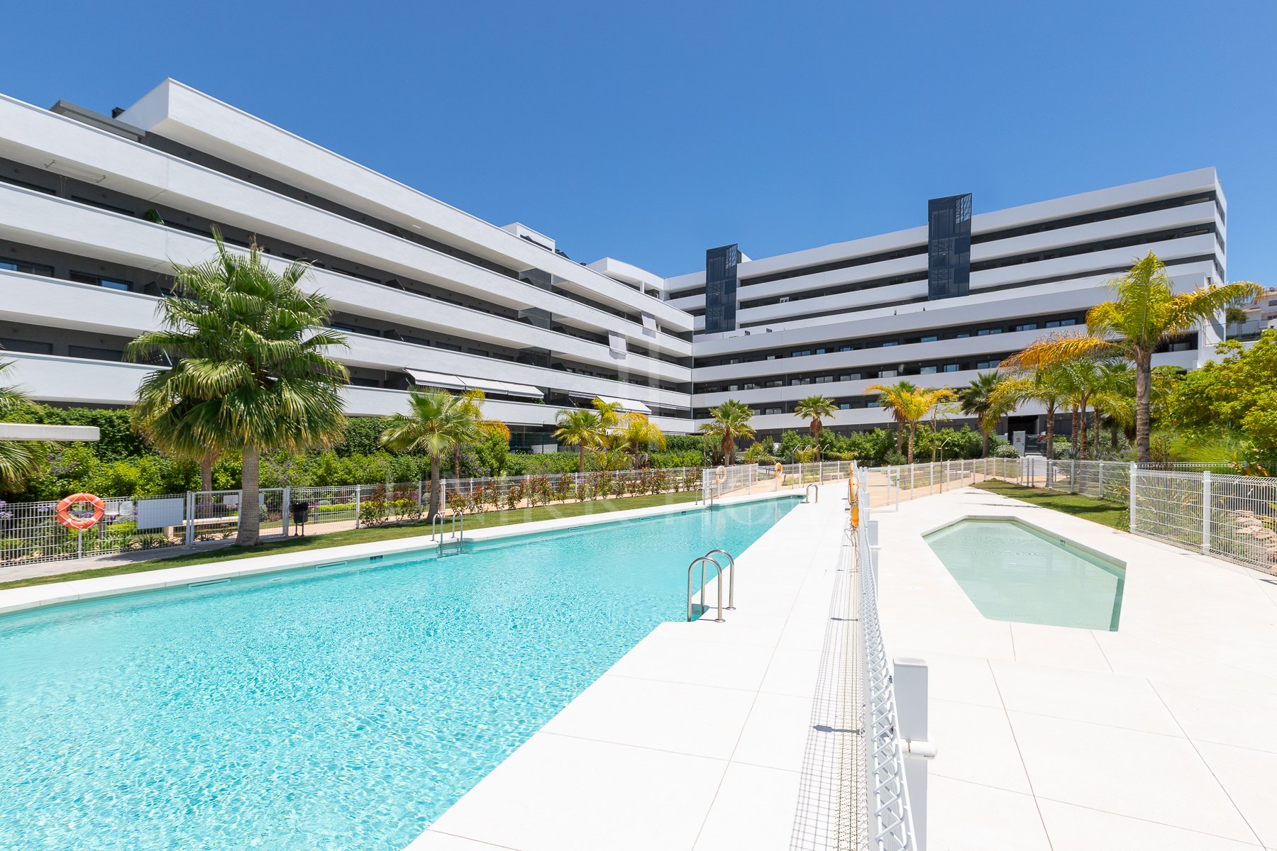 Vivienda de 3 dormitorios con gran terraza en Wellingtonia