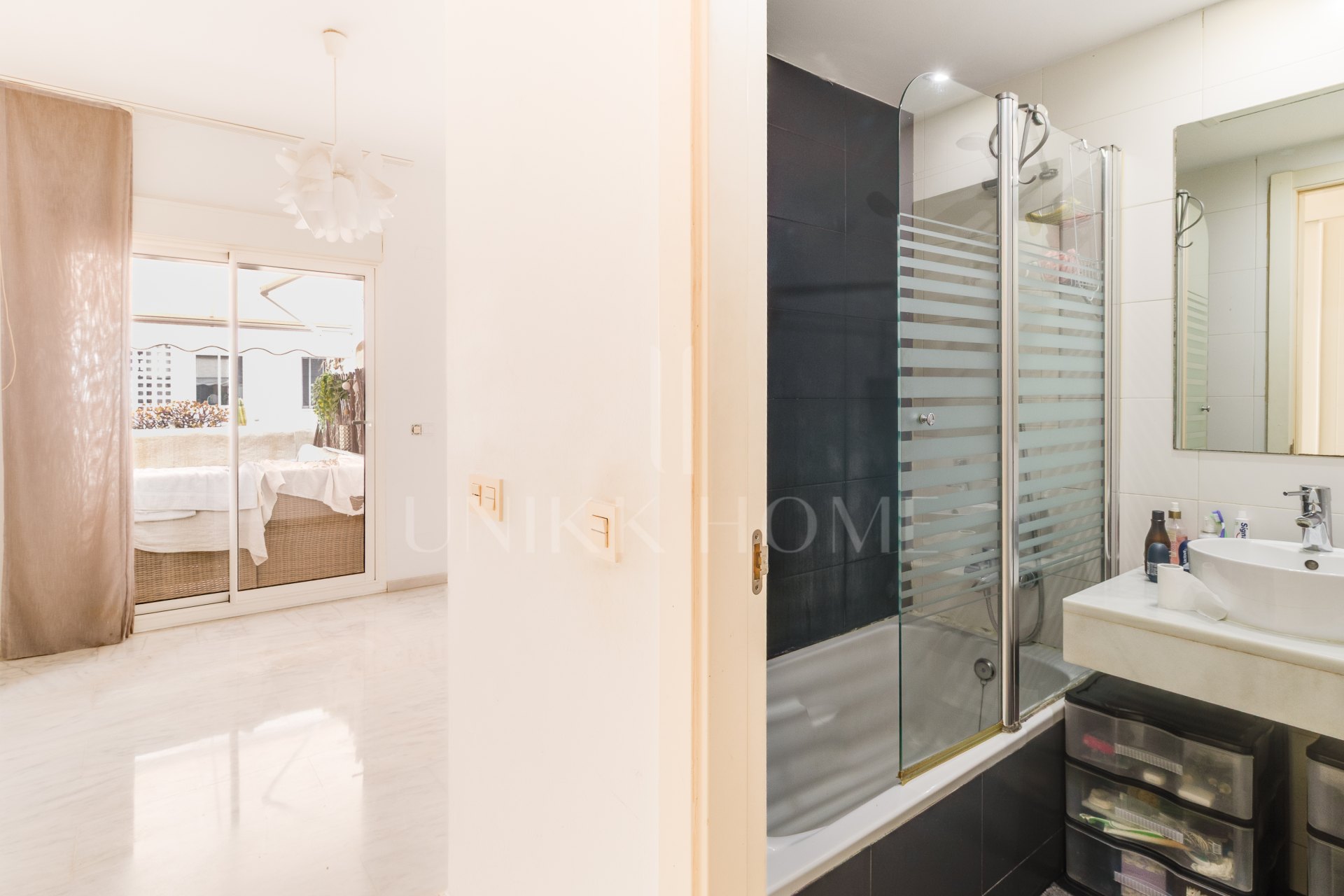 EXCLUSIVO APARTAMENTO DE 3 DORMITORIOS EN VALLE ROMANO