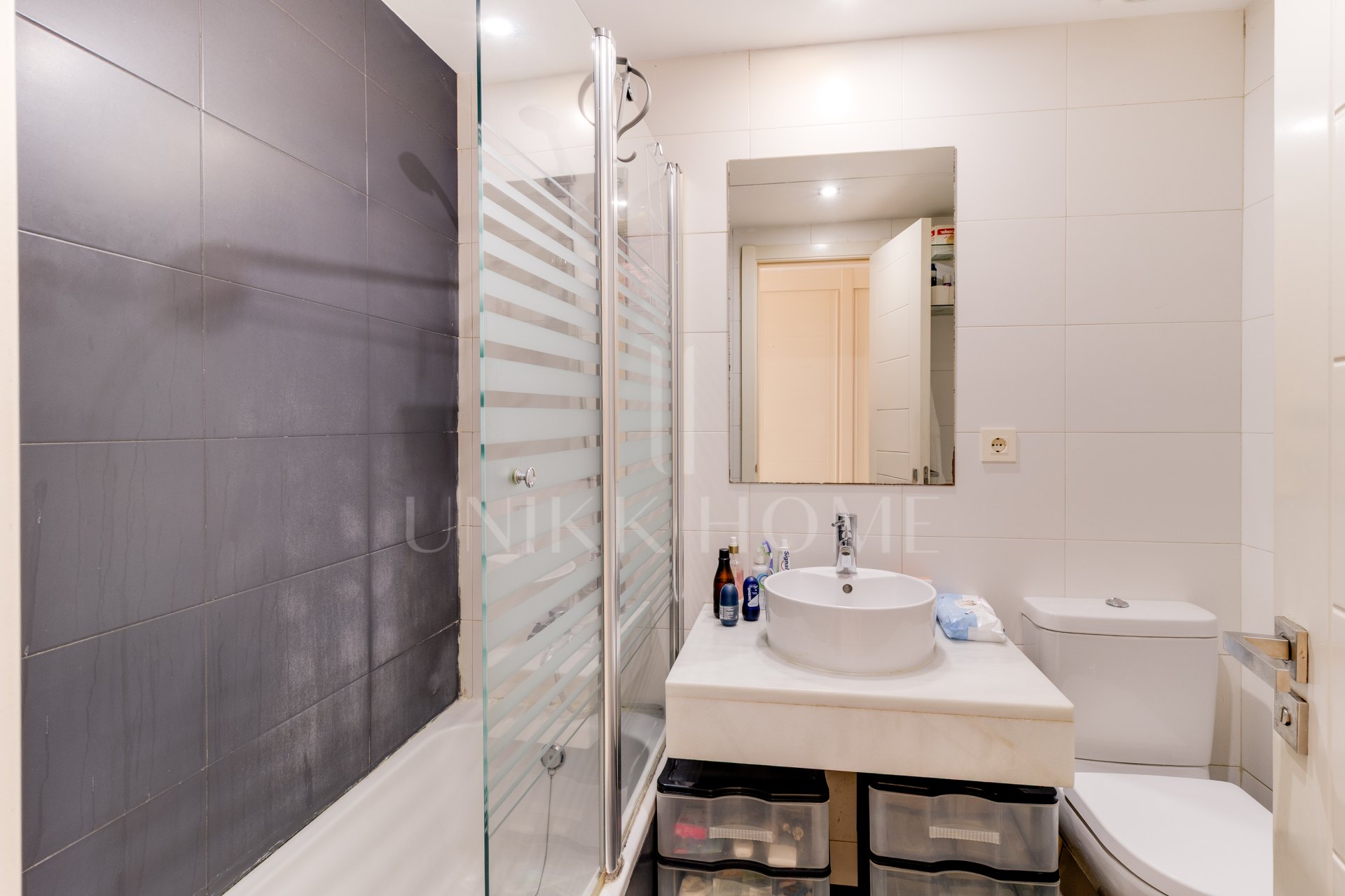 EXCLUSIVO APARTAMENTO DE 3 DORMITORIOS EN VALLE ROMANO