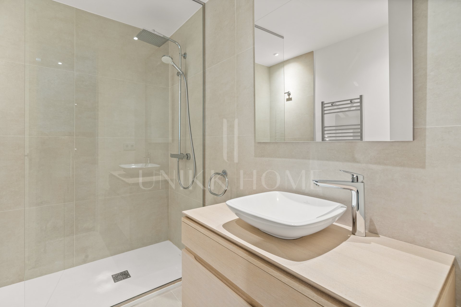 Exclusive Whole-Floor Residence with Private Pool | 9 Lions Residences, Nueva Andalucía