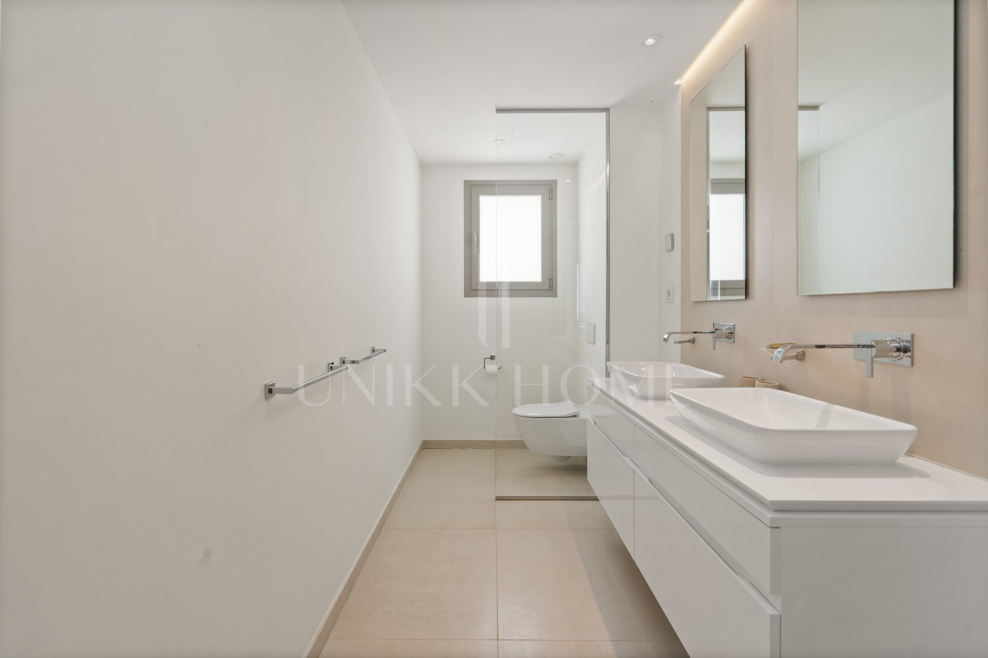 Exclusive Whole-Floor Residence with Private Pool | 9 Lions Residences, Nueva Andalucía