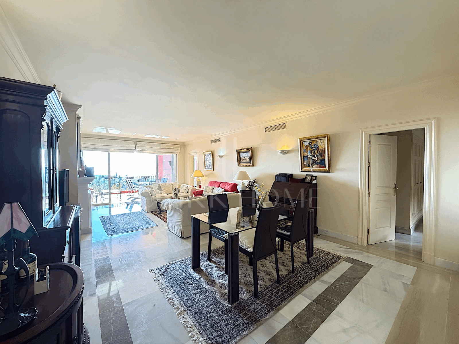 Fabulosa Apartamento en Monte Halcones