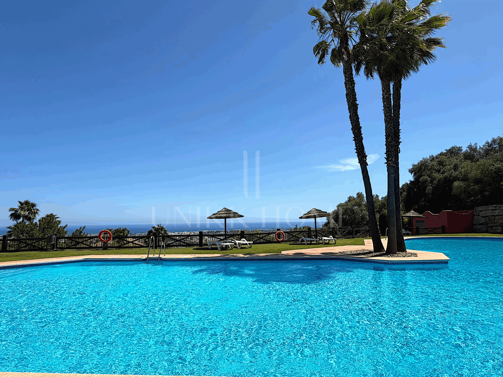 Fabulosa Apartamento en Monte Halcones