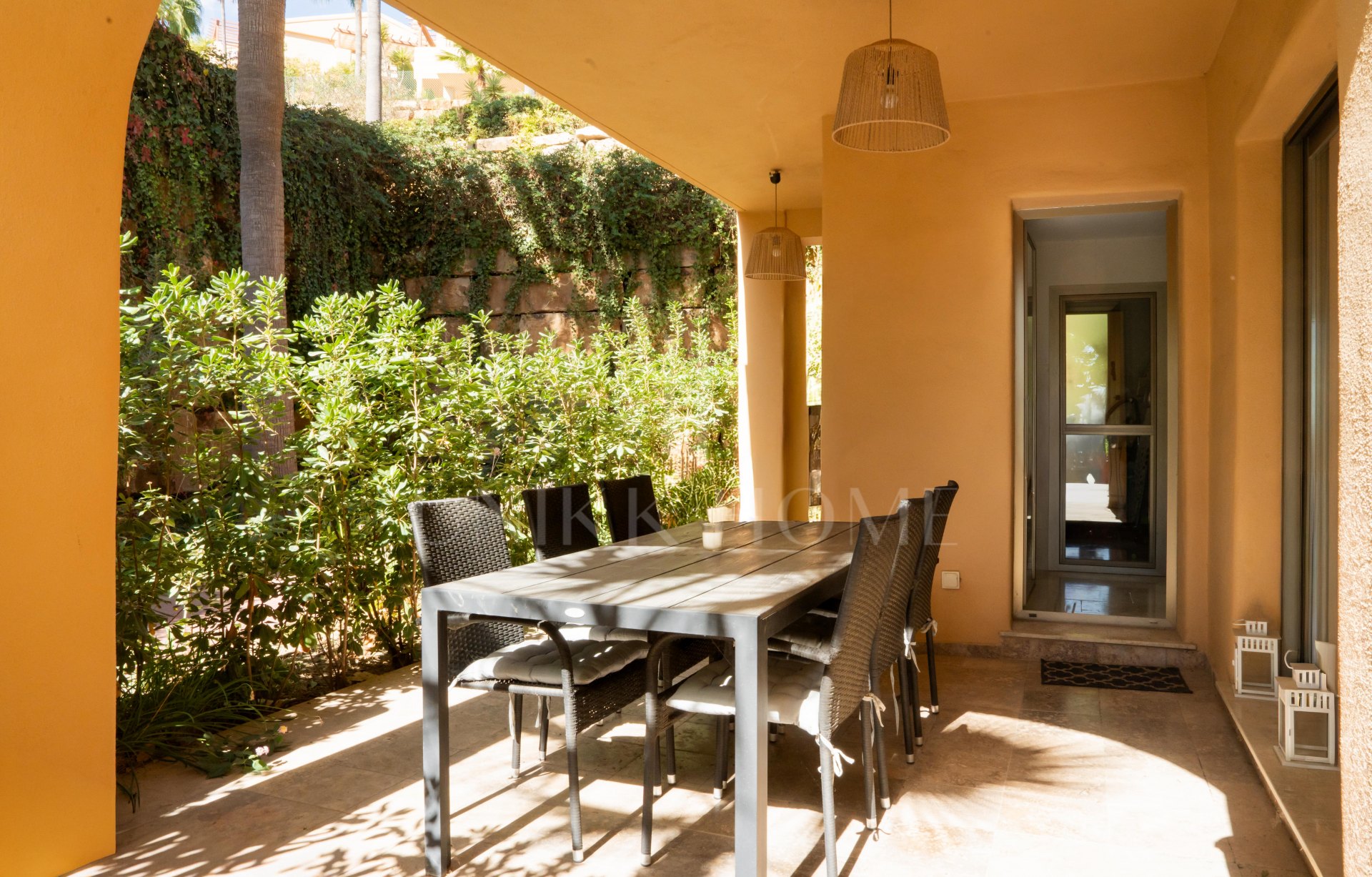 Beautiful Ground Floor Corner Apartment in Hacienda de Señorío de Cifuentes