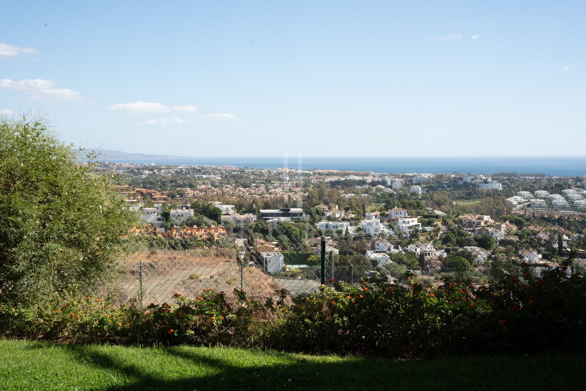 Beautiful Ground Floor Corner Apartment in Hacienda de Señorío de Cifuentes
