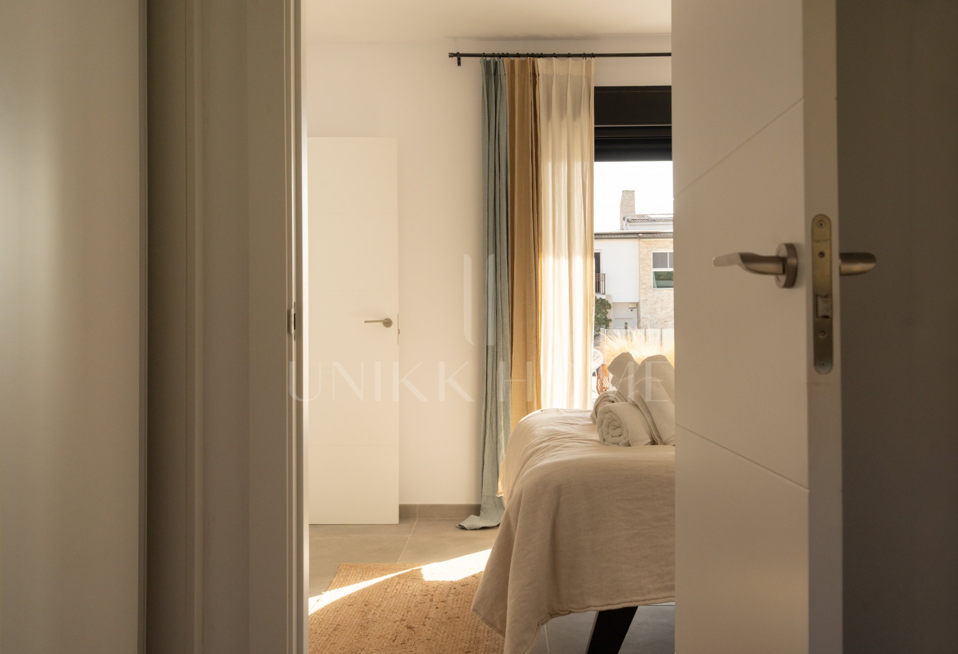 Villa de 3 Dormitorios con Piscina Privada y Jardín en Valle Romano, Estepona