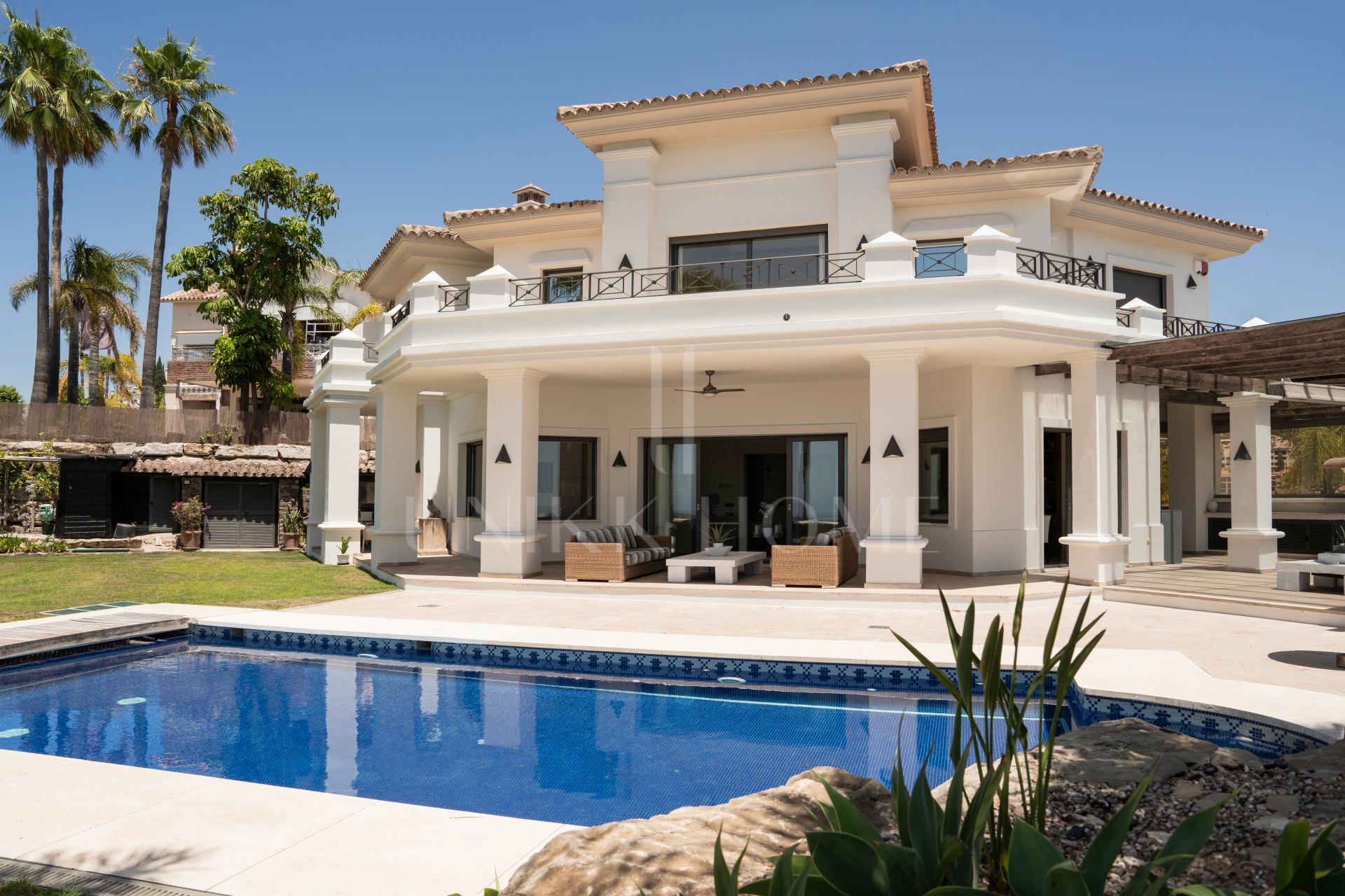 Villa de lujo en Los Arqueros, Benahavis