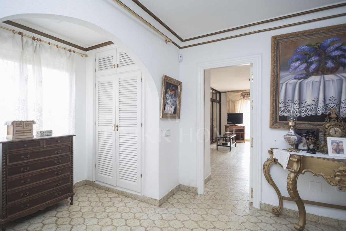 Villa for sale in Marbella City, Marbella (All)