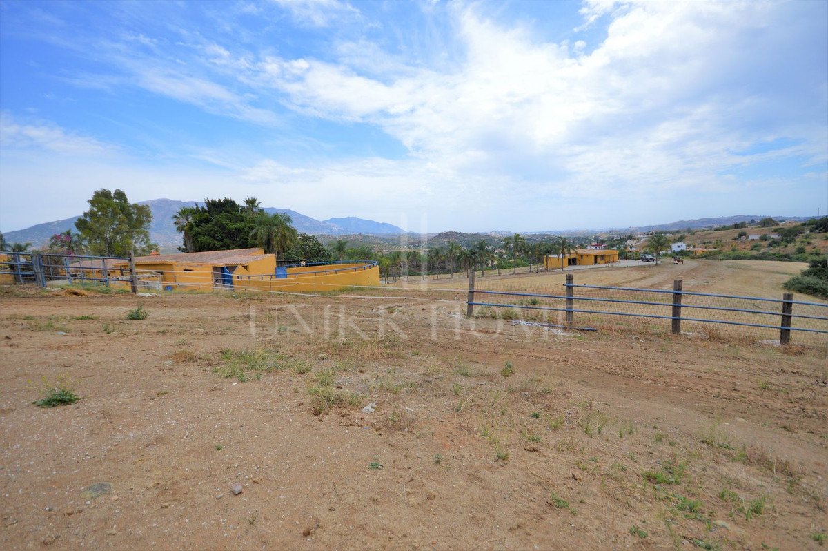 Finca en venta en Mijas