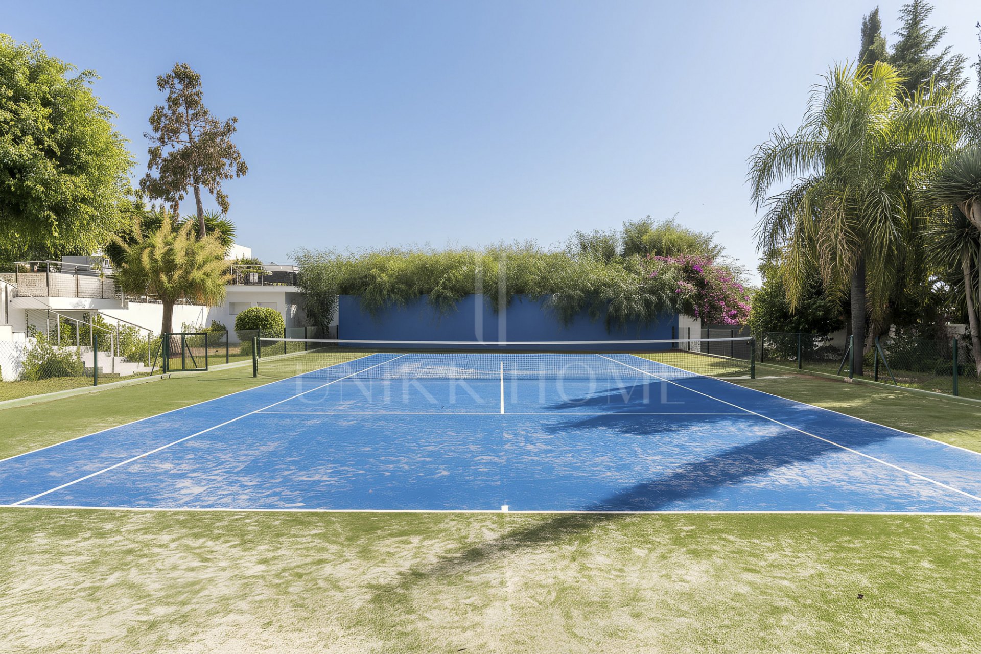EXCLUSIVE ELEGANT VILLA – EAST MARBELLA