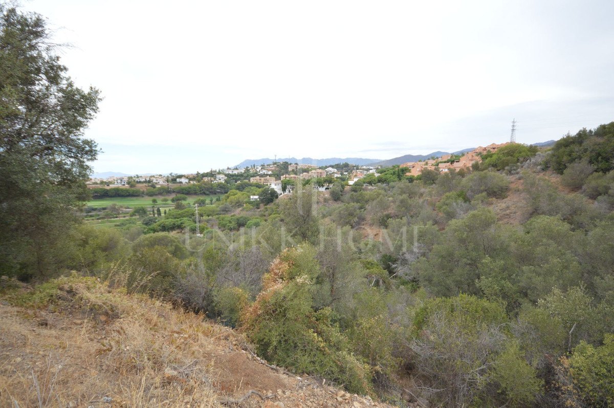 Plot for sale in Elviria, Marbella East