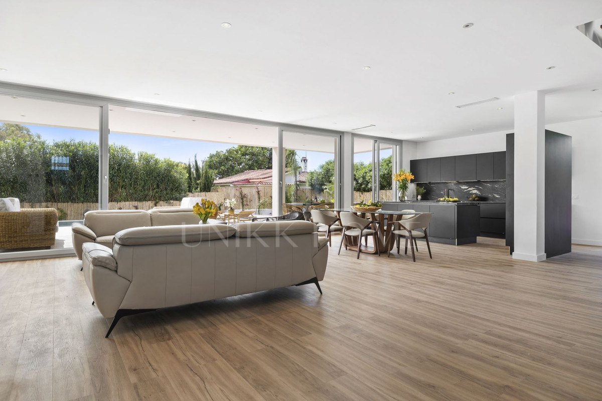 Villa for sale in San Pedro de Alcantara