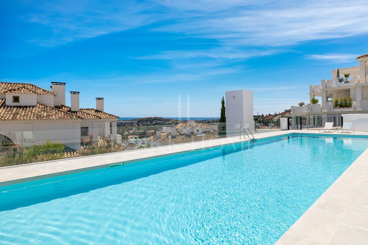 Ground Floor Apartment for sale in Nueva Andalucia, Marbella (All)