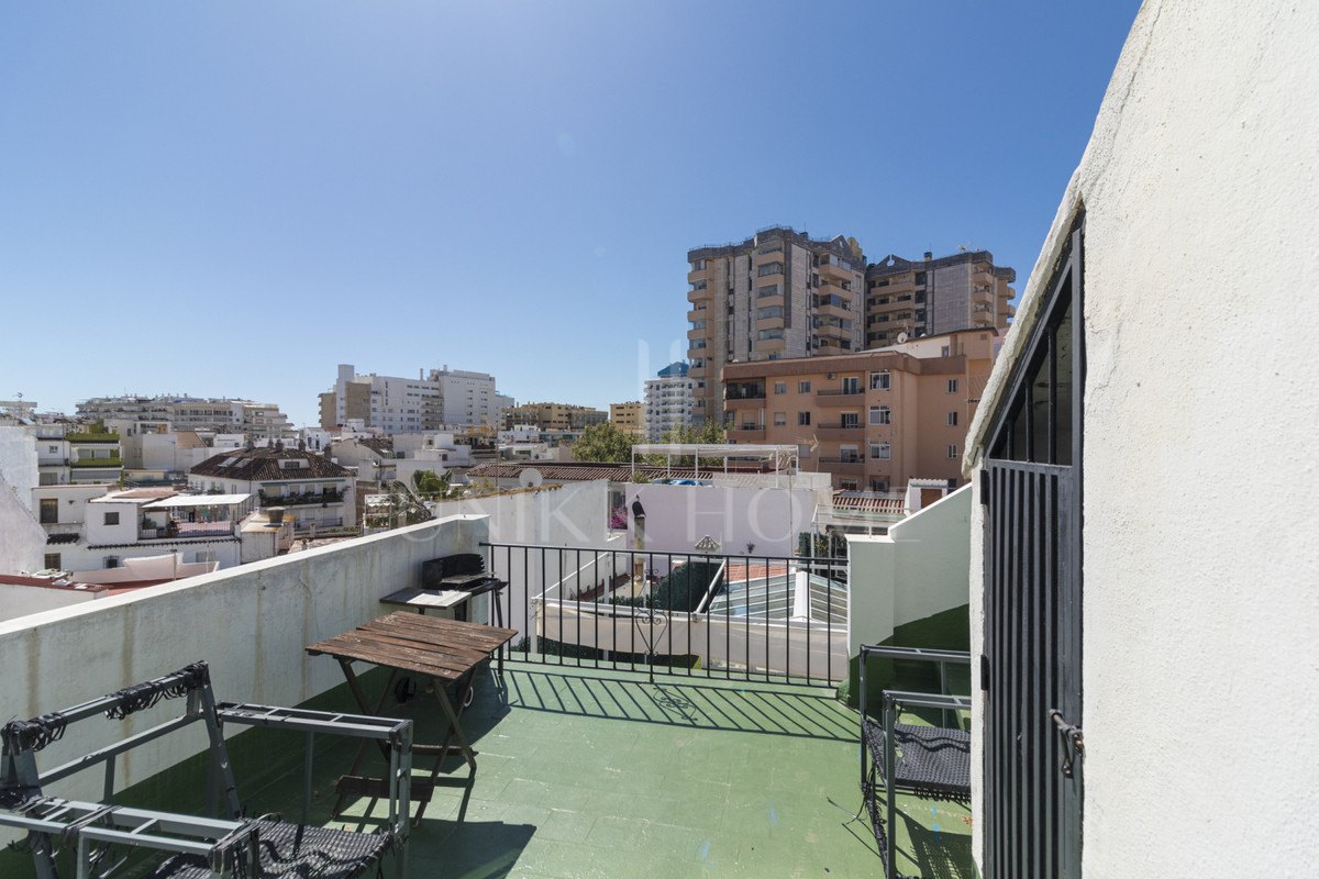 Villa for sale in Marbella City, Marbella (All)
