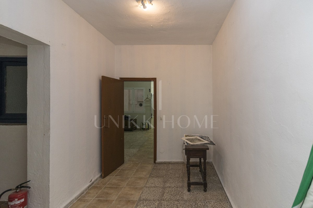 Villa for sale in Marbella City, Marbella (All)