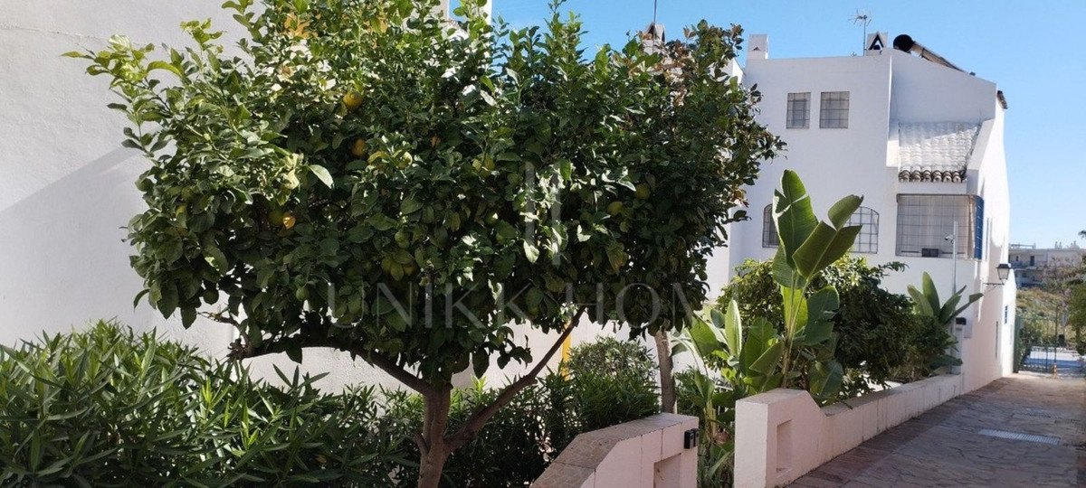 Town House for sale in Nueva Andalucia, Marbella (All)