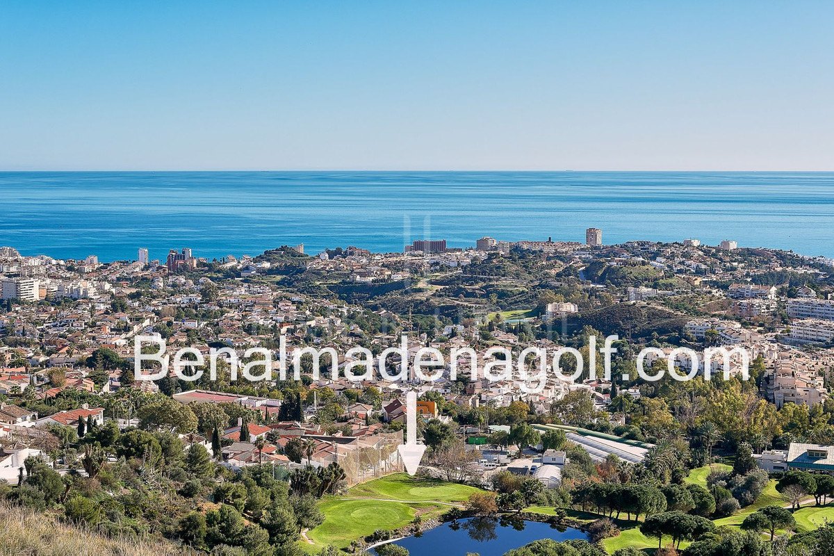 Plot for sale in Benalmadena