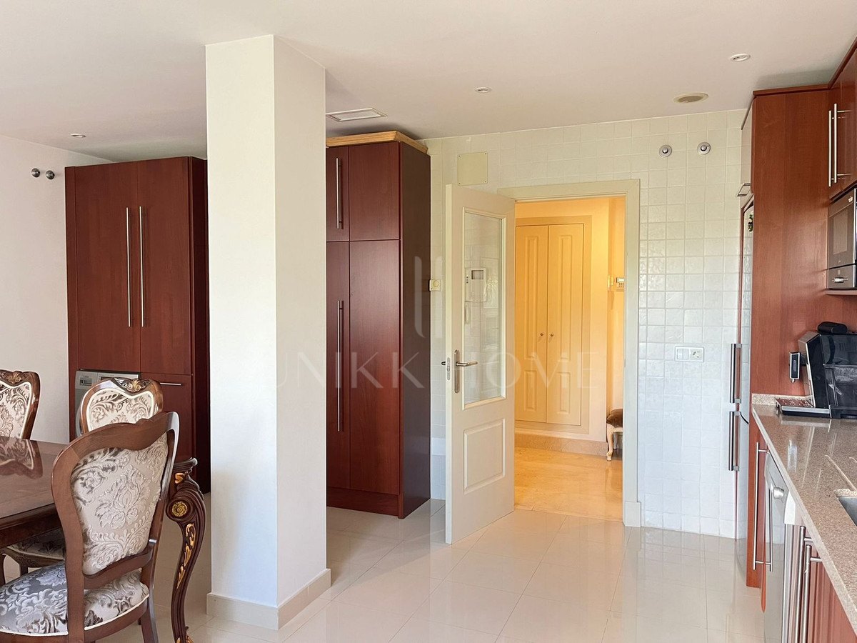 Apartment for sale in Marbella Golden Mile, Marbella (All)