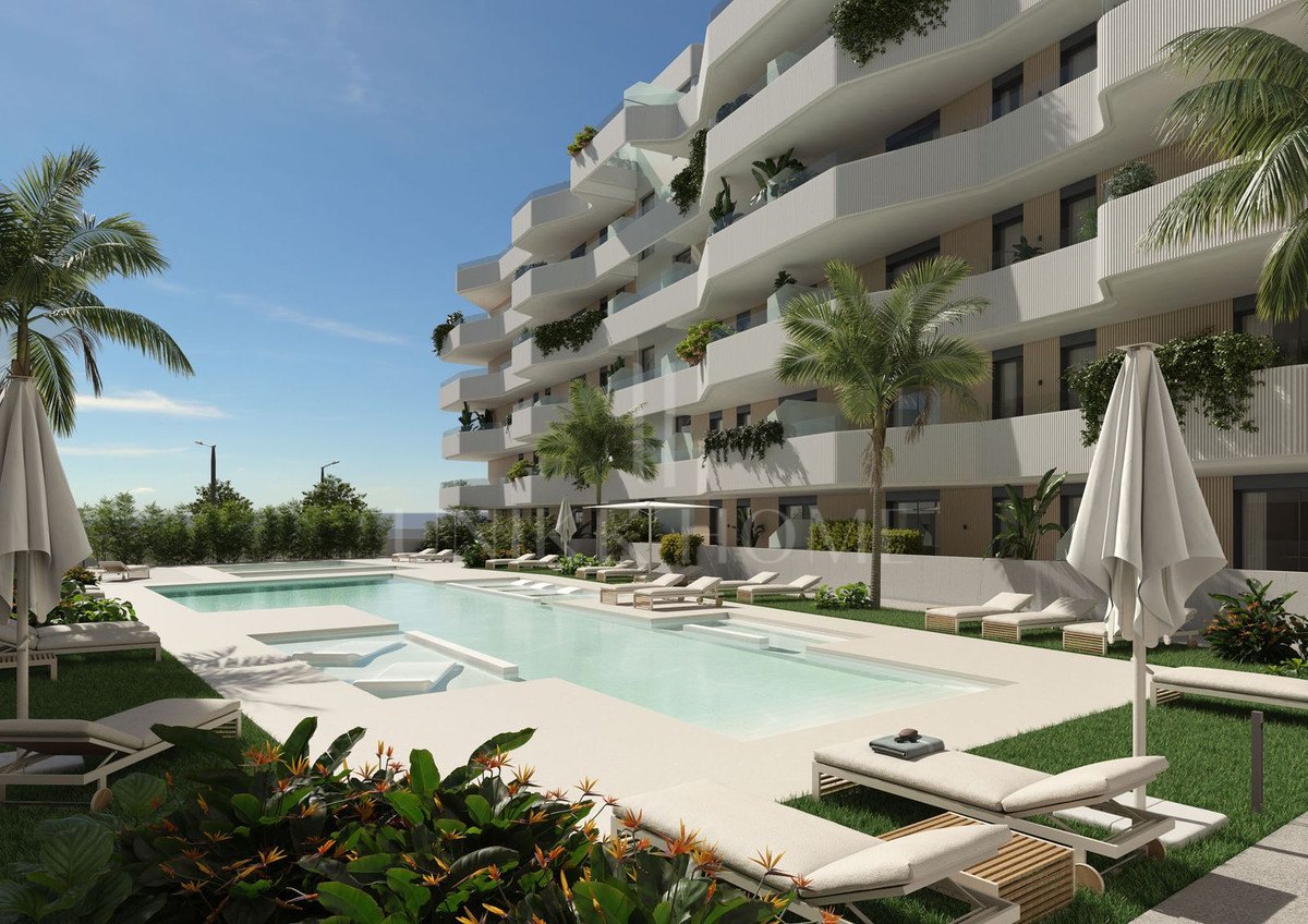Apartamento en venta en Las Lagunas, Mijas Costa