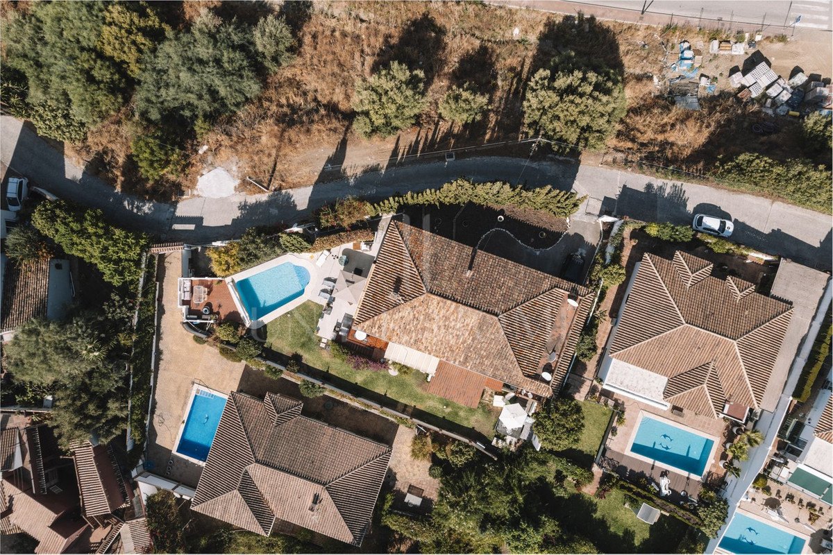 Villa for sale in Mijas