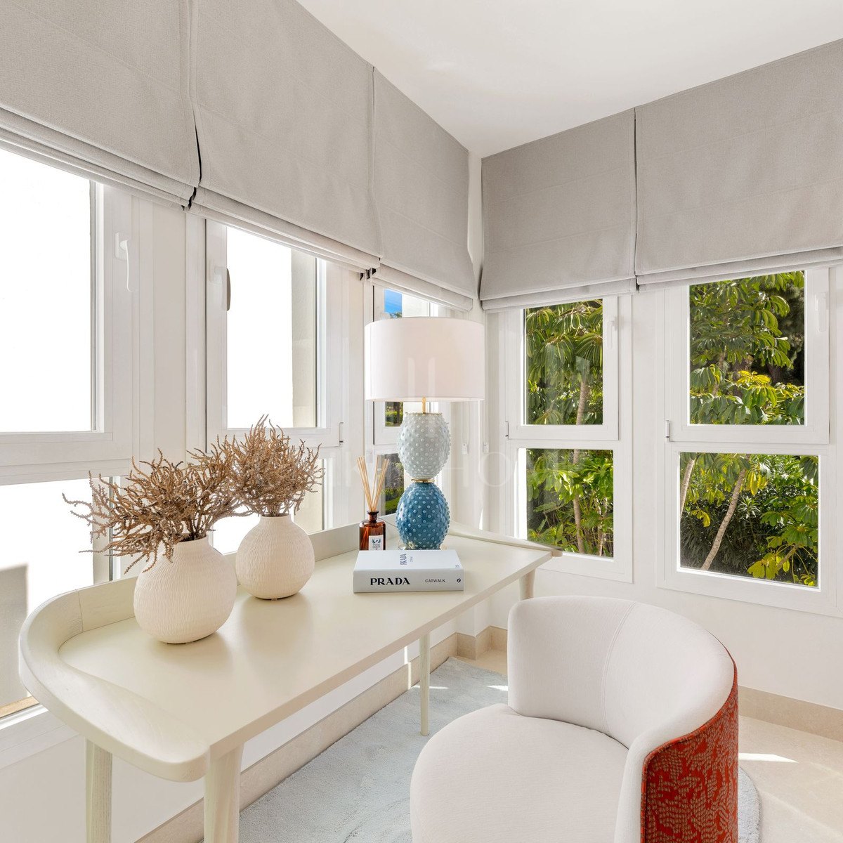 Apartment for sale in Los Monteros, Marbella East