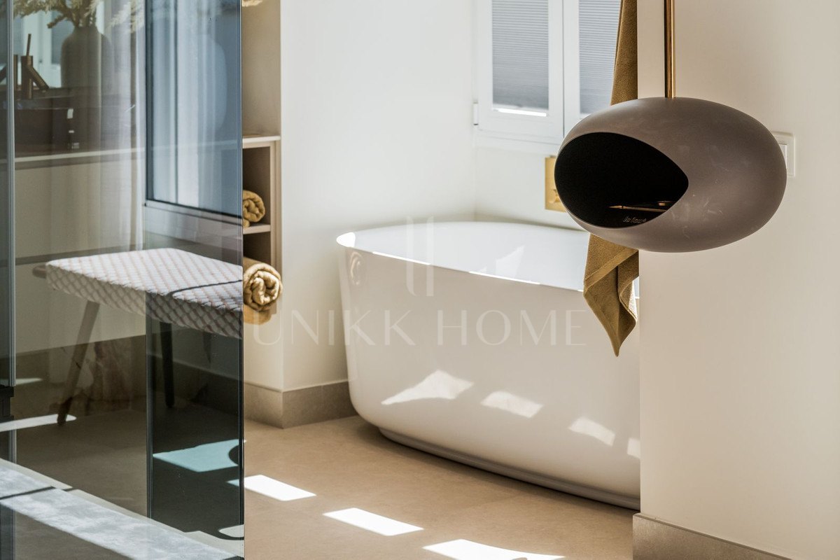 Apartamento en venta en Los Monteros, Marbella Este