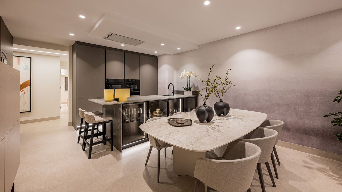 Ground Floor Apartment for sale in Estepona