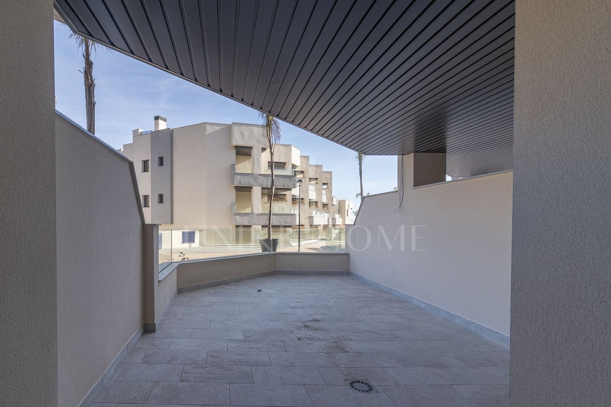 Apartamento Planta Baja en venta en Almayate, Velez Malaga