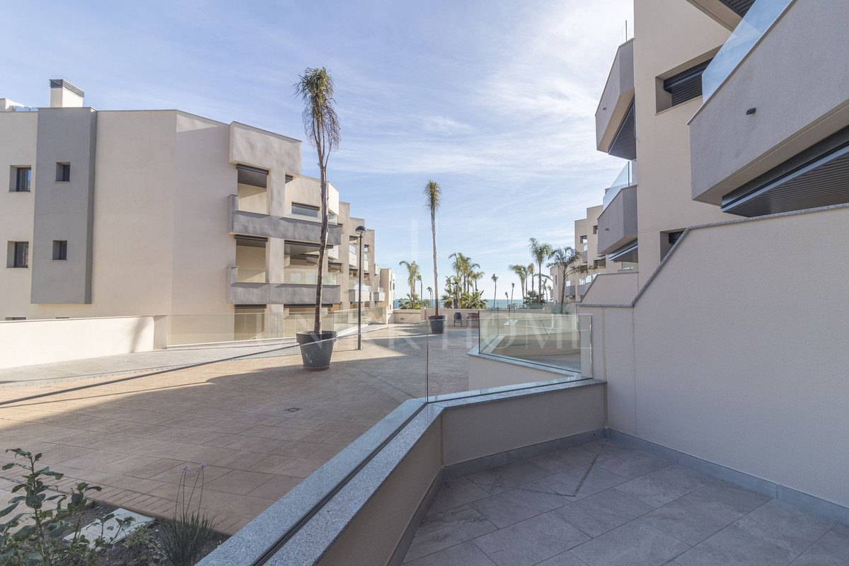 Apartamento Planta Baja en venta en Almayate, Velez Malaga