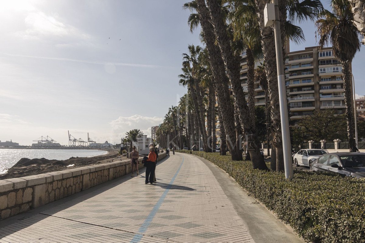 Apartment for sale in La Malagueta - La Caleta, Malaga