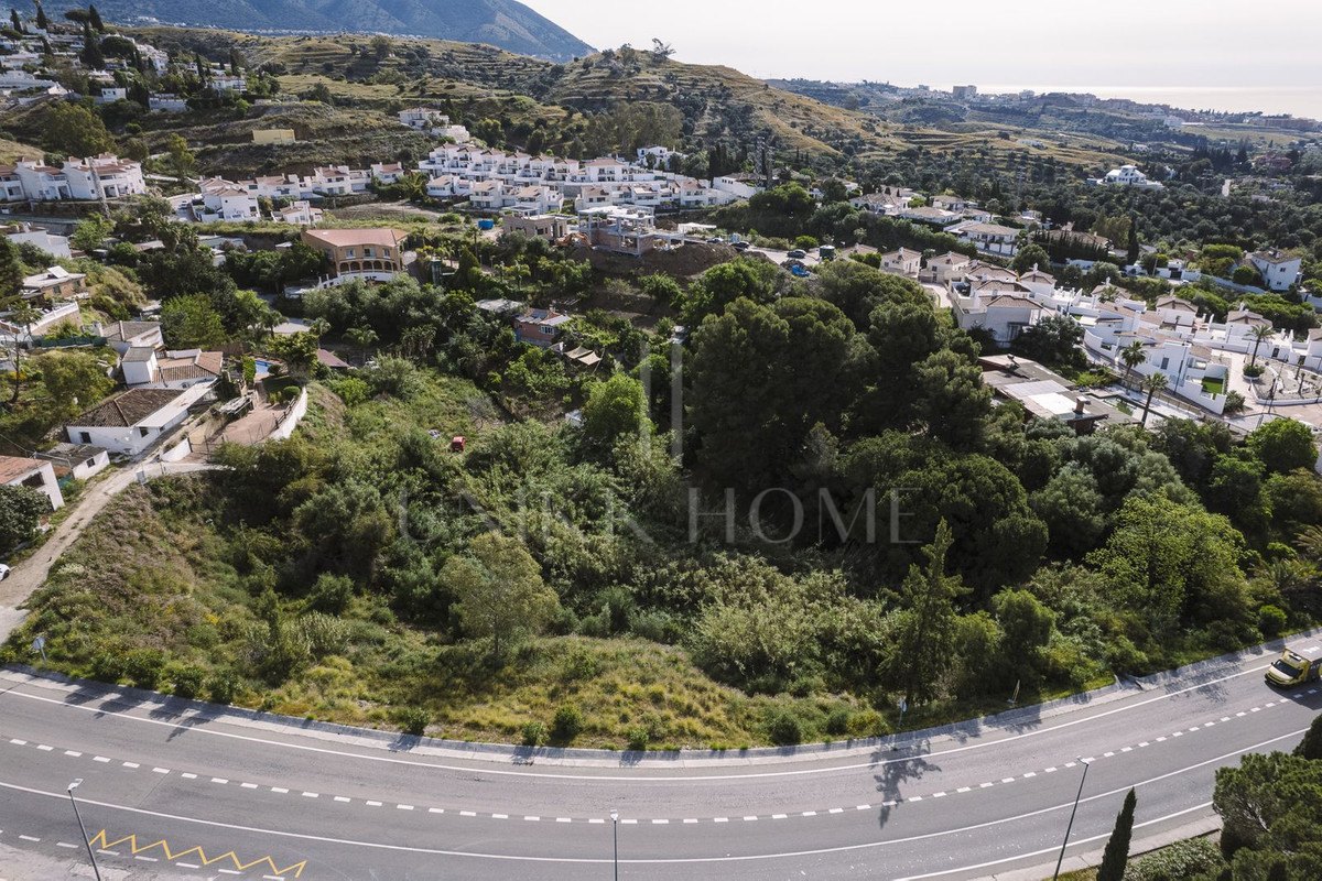 Parcela en venta en Mijas