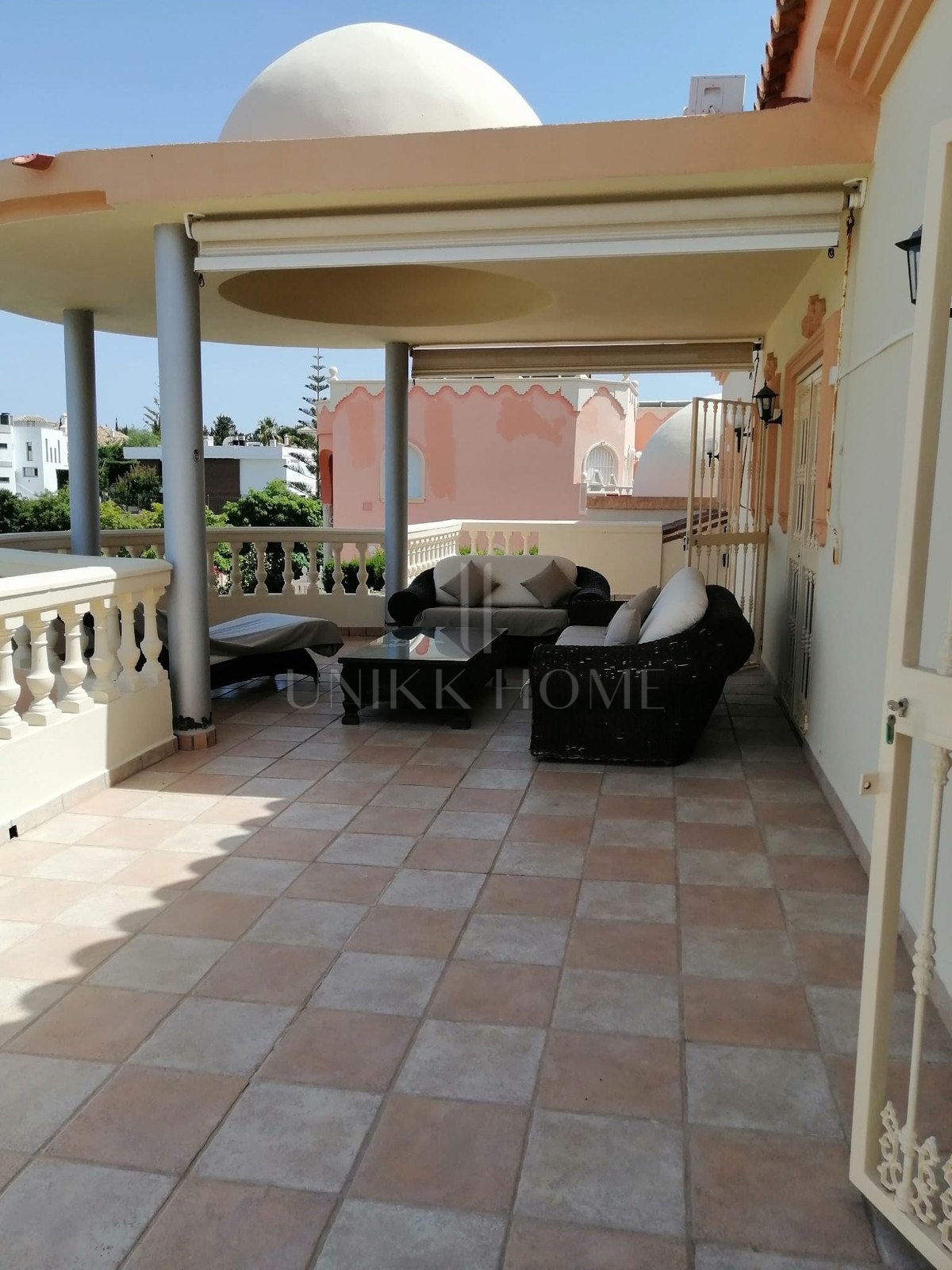 Villa en venta en Benalmadena