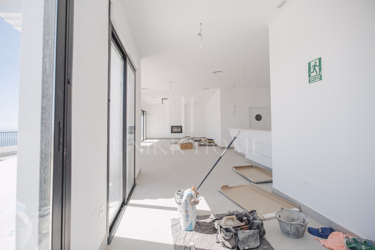 Commercial Premises for sale in Ojen