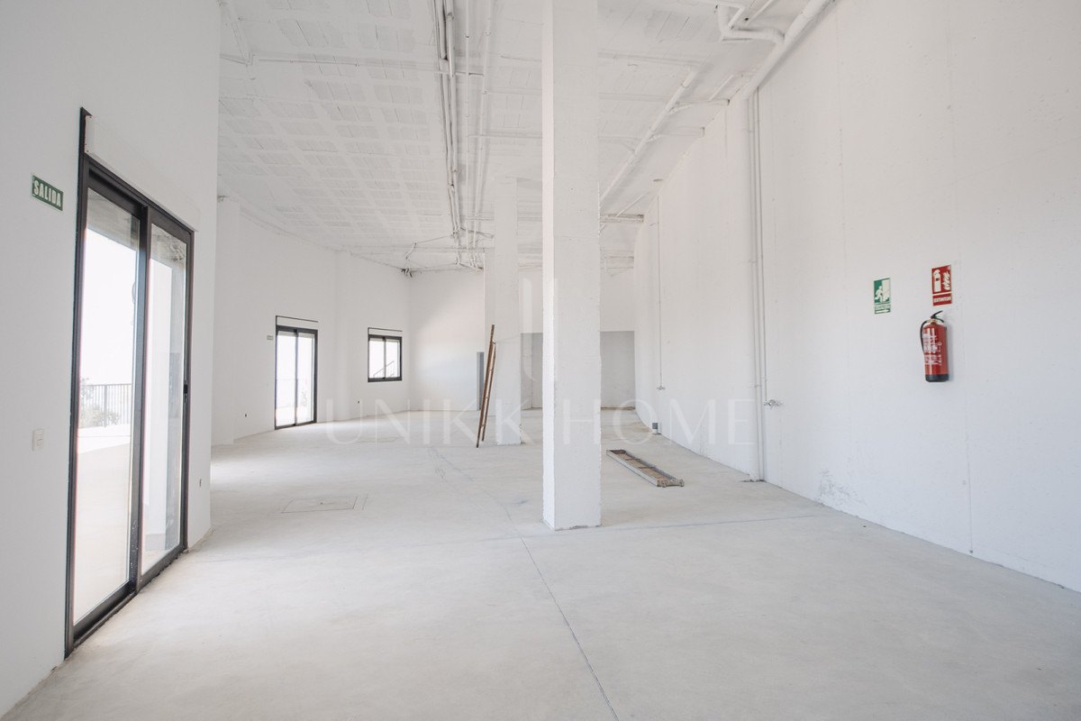 Commercial Premises for sale in Ojen