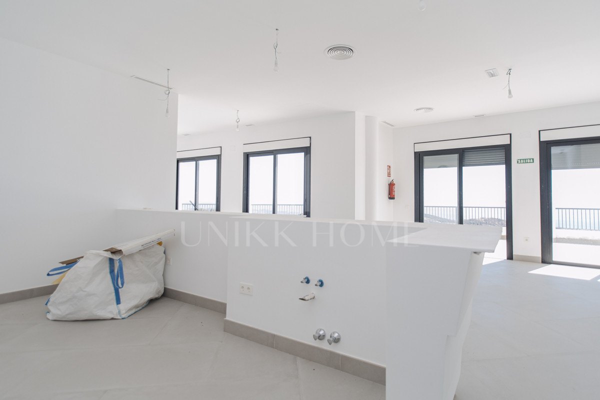 Commercial Premises for sale in Ojen