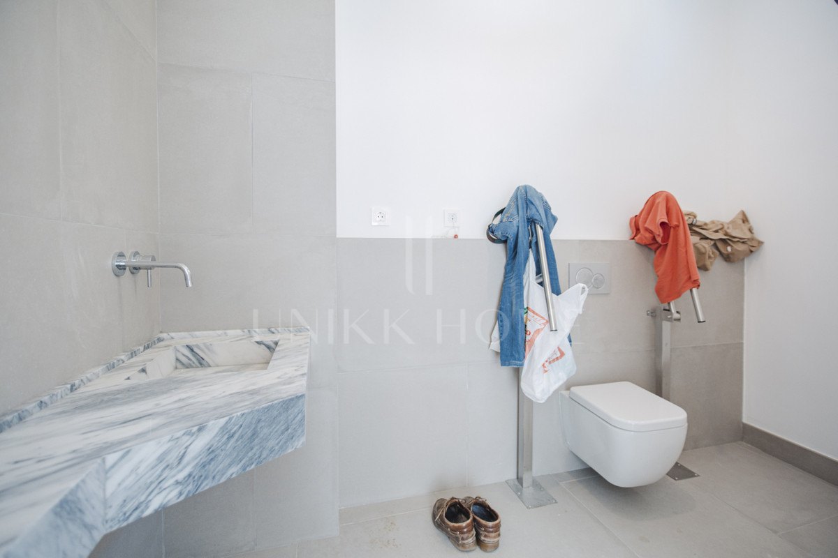 Commercial Premises for sale in Ojen