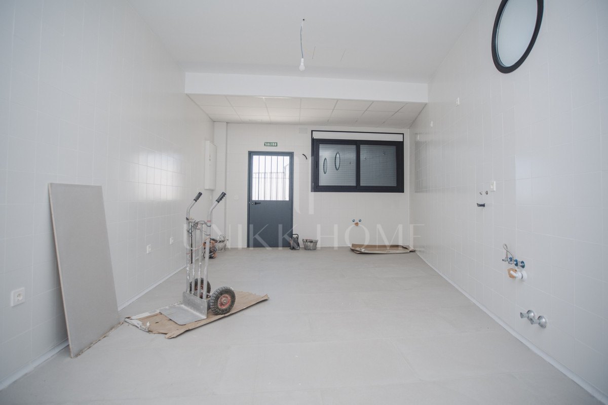 Commercial Premises for sale in Ojen