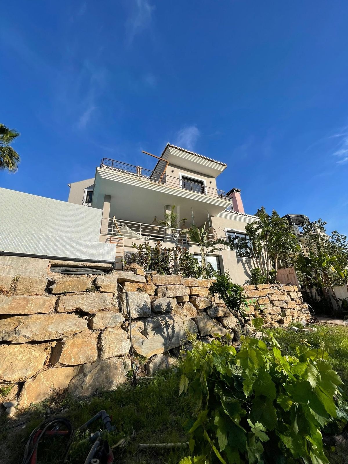 Villa en venta en Elviria, Marbella Este