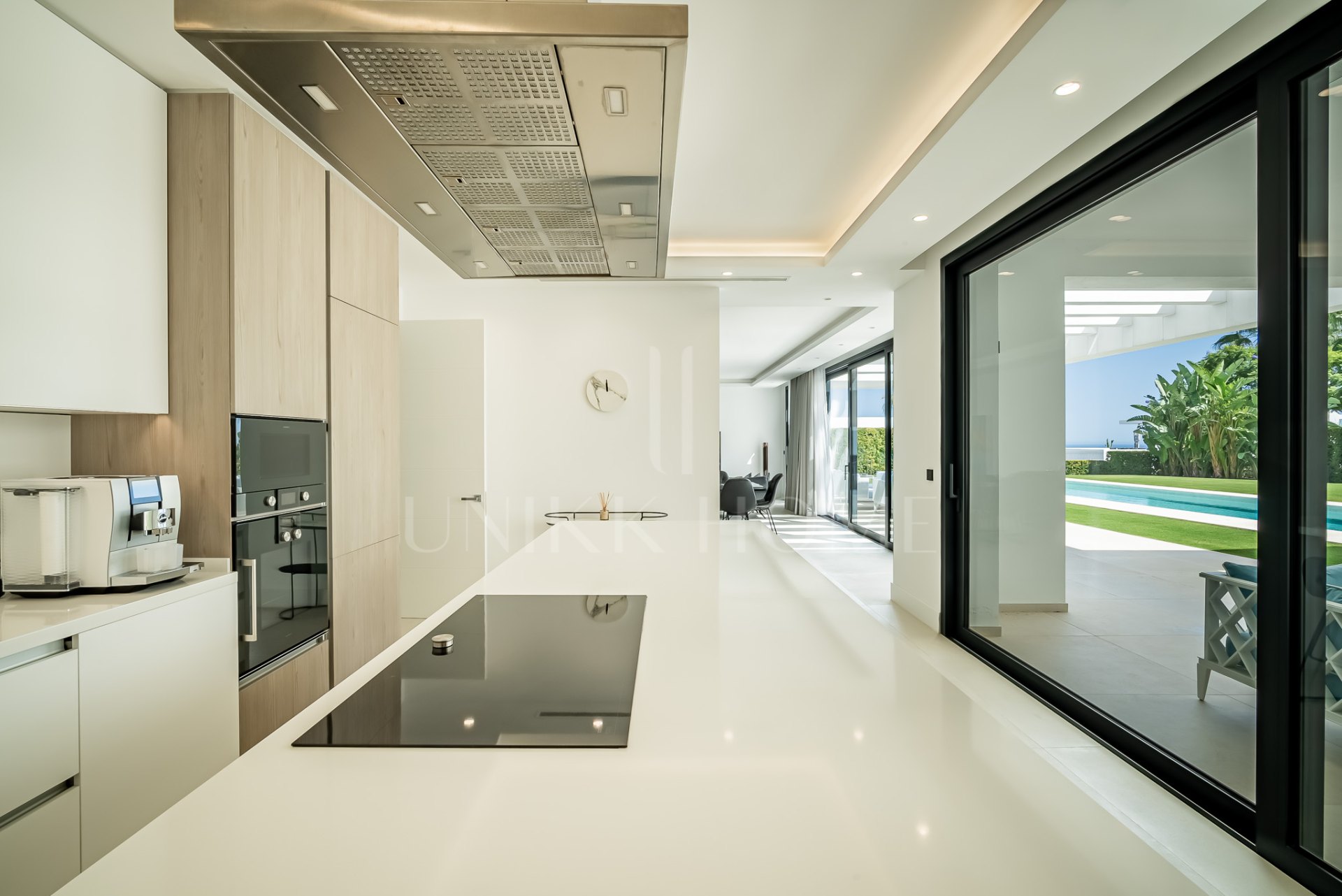 FLAMINGOS 26, CONTEMPORARY VILLA IN LOS FLAMINGOS, BENAHAVIS